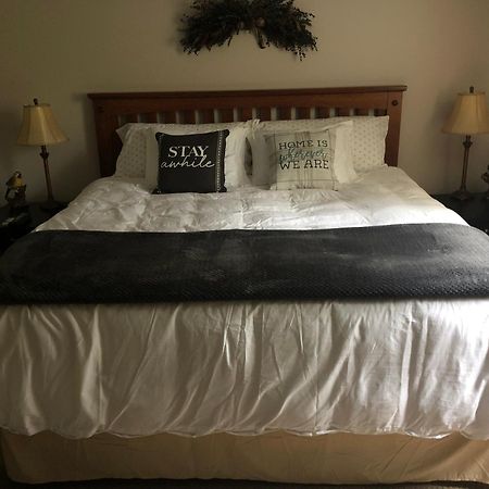 Plush Garden Level Apartment Near Stowe Morristown Esterno foto