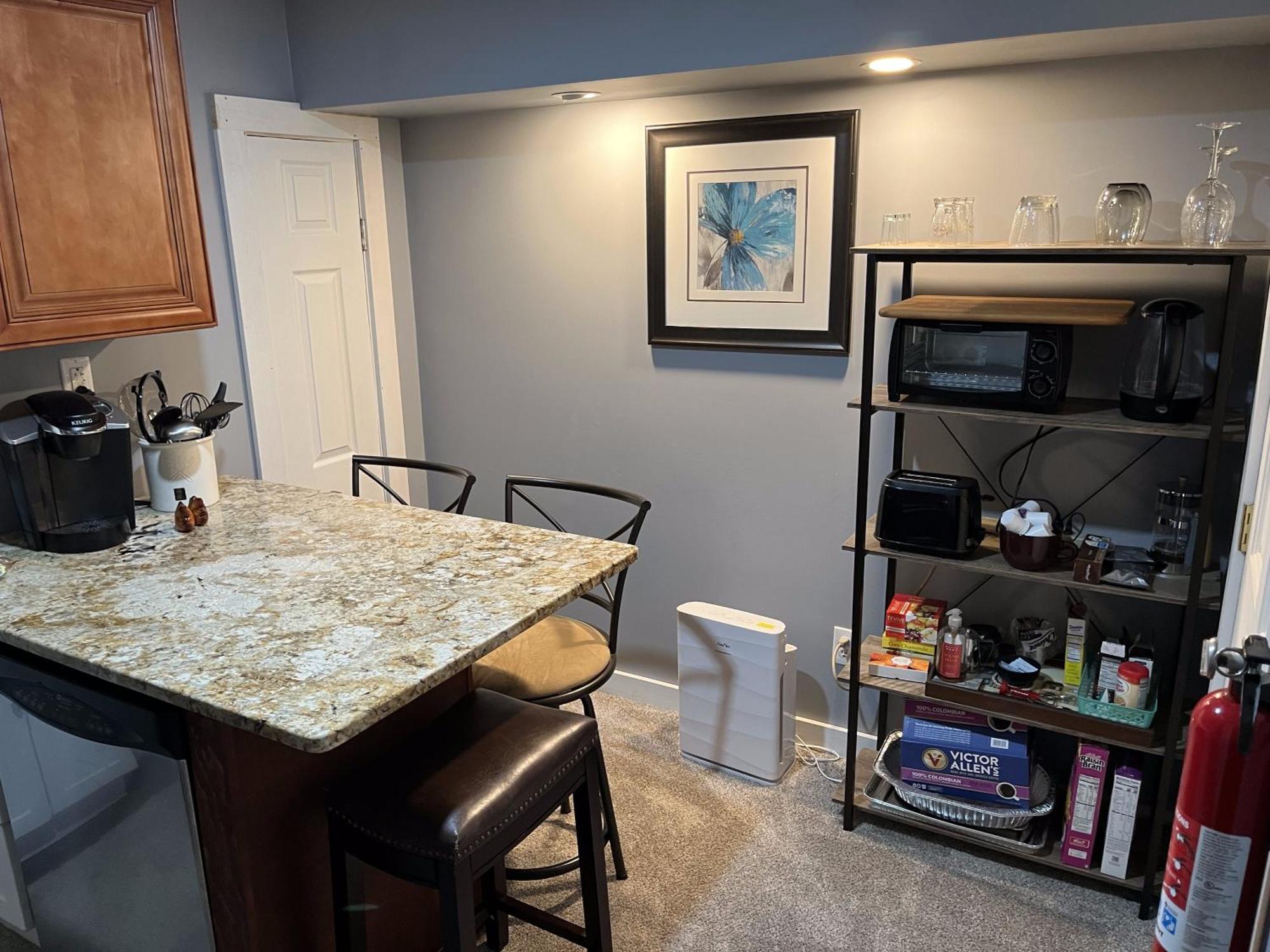 Plush Garden Level Apartment Near Stowe Morristown Esterno foto